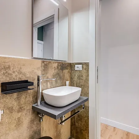 Vivilo Collection - Charme 24 - Close To Via Veneto Πανσιόν